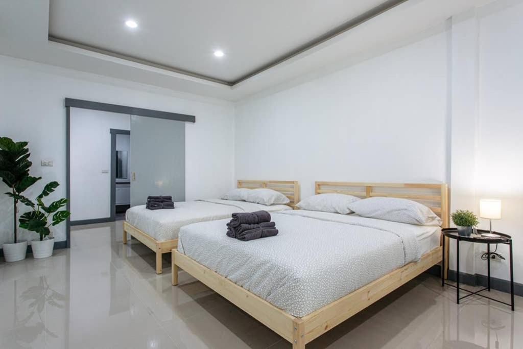 P4 Silom Large 2Beds Full Kitchen Wifi 4-6Pax Apartment Bangkok Exterior foto